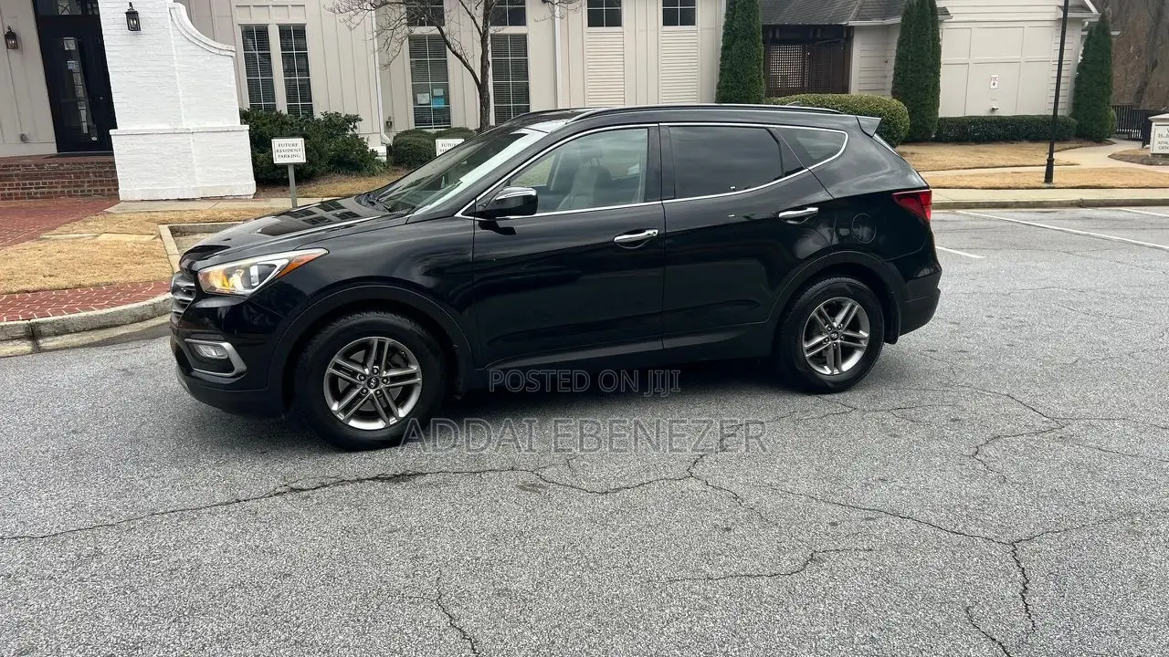 Hyundai Santa Fe 2017 Black
