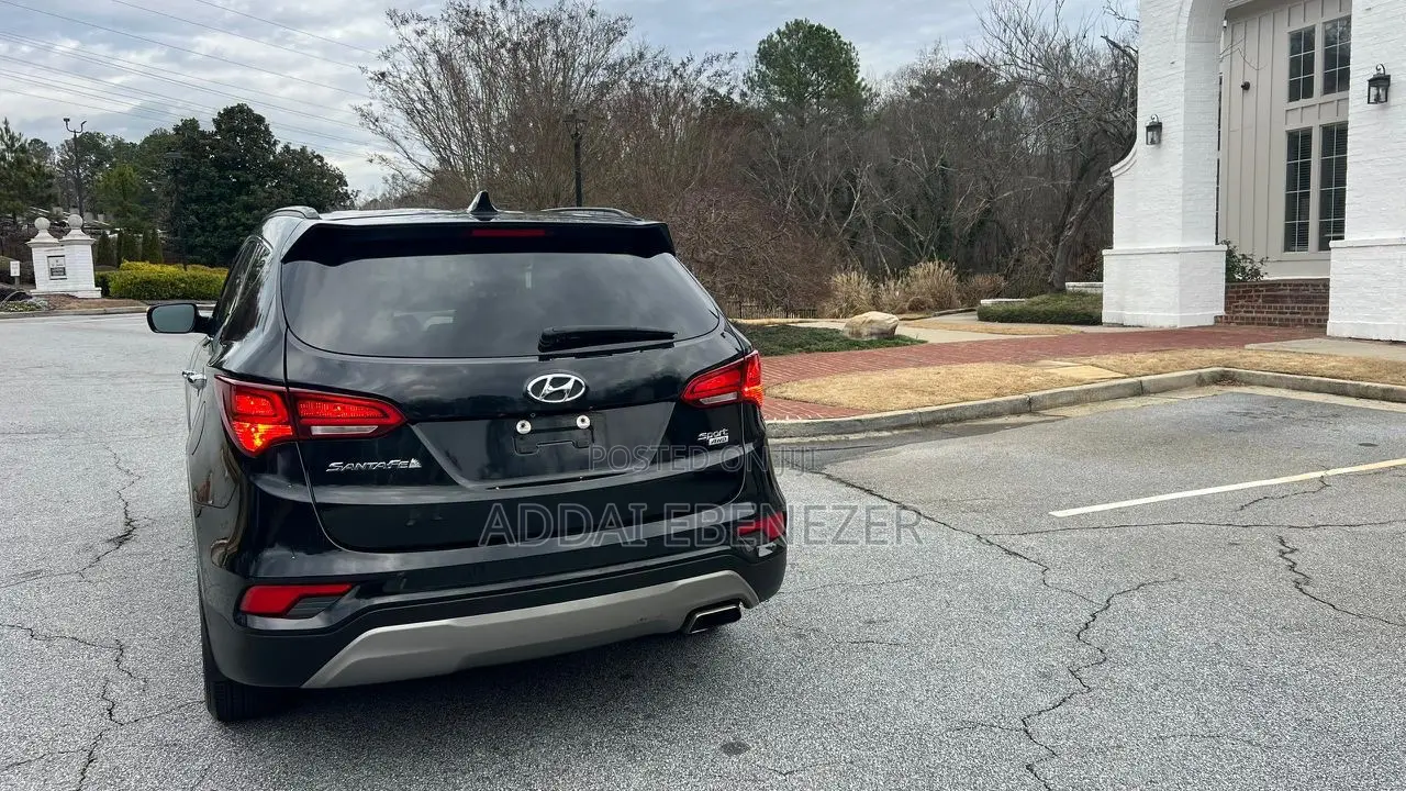 Hyundai Santa Fe 2017 Black
