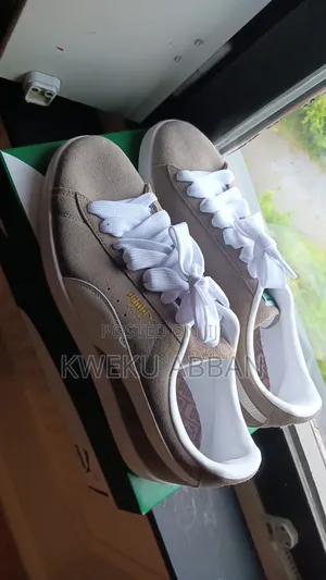 Puma Classic Suede Sneakers