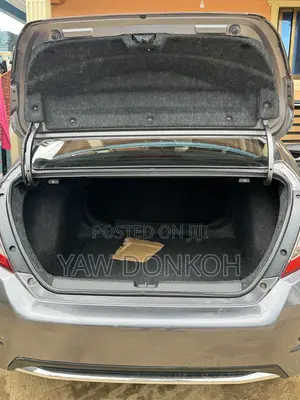 Honda Civic EX-L 2021 Gray