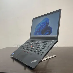 Laptop Lenovo ThinkPad T14s Gen 2 16GB Intel Core i7 SSD 256GB