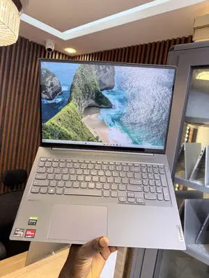 Laptop Lenovo Yoga 7i 16GB AMD Ryzen 7 SSD 512GB