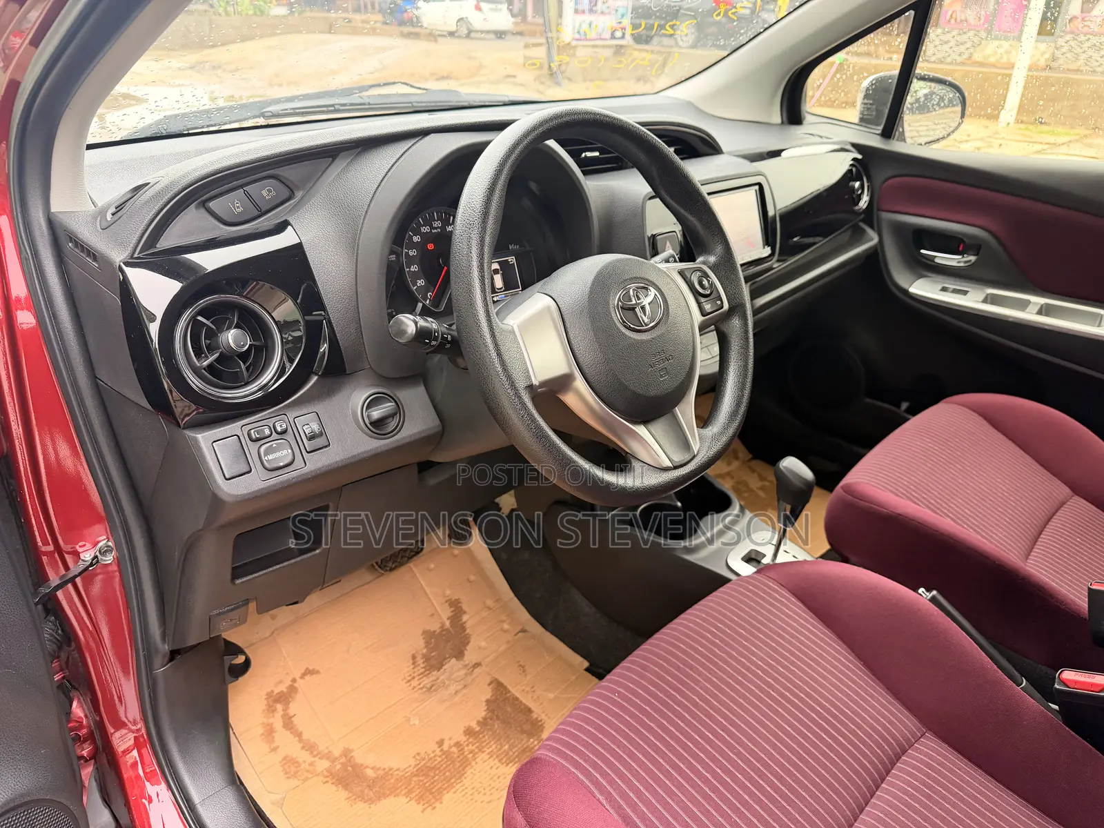 Toyota Vitz 1.3 AWD 3dr 2015