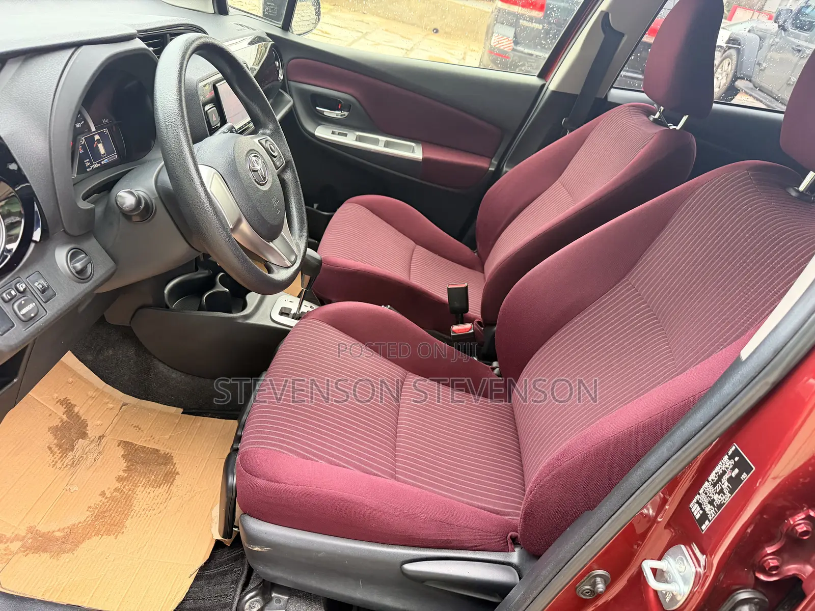 Toyota Vitz 1.3 AWD 3dr 2015