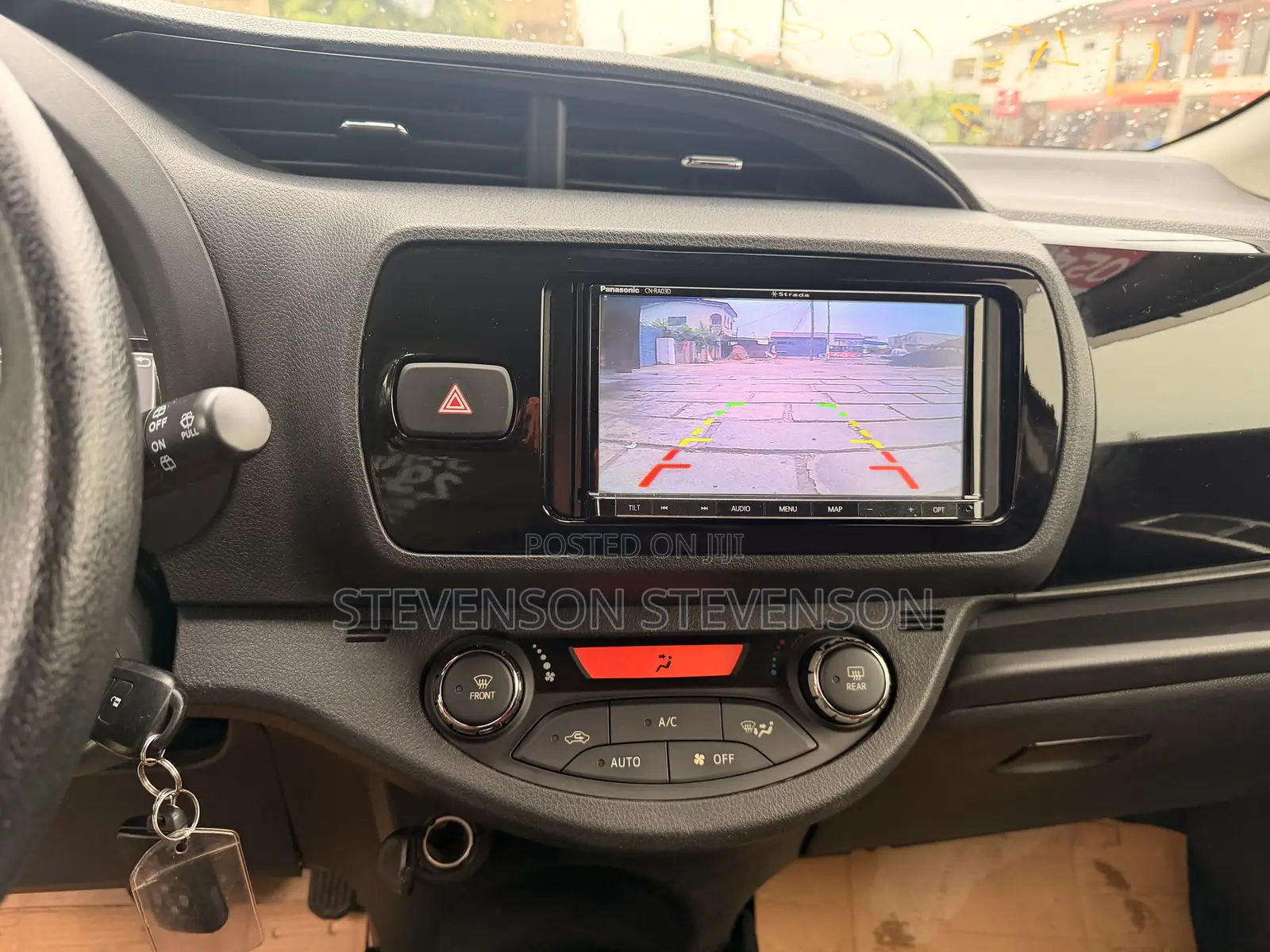 Toyota Vitz 1.3 AWD 3dr 2015