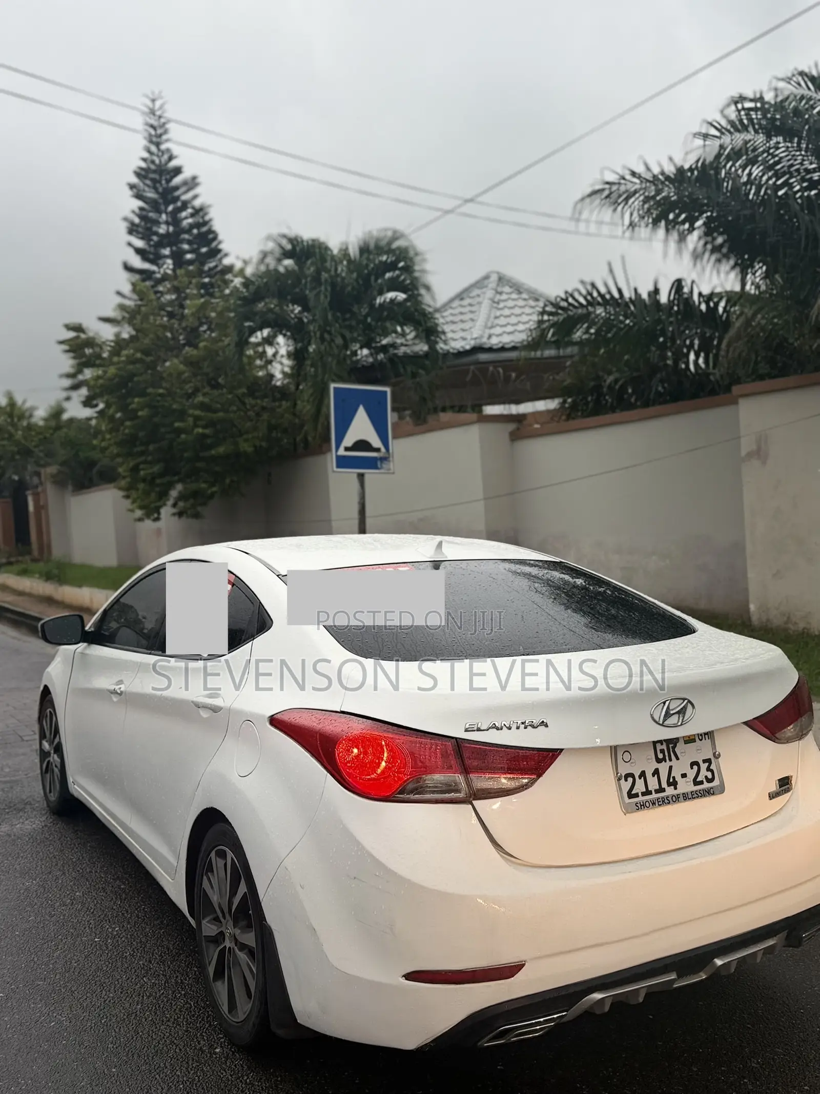 Hyundai Elantra 2013 White