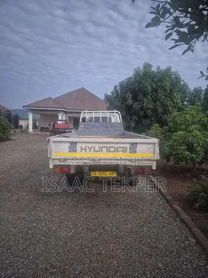 Hyundai Mighty 2