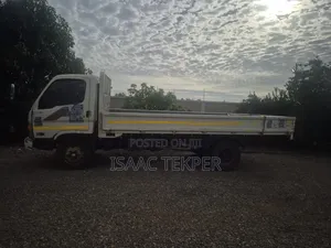 Hyundai Mighty 2