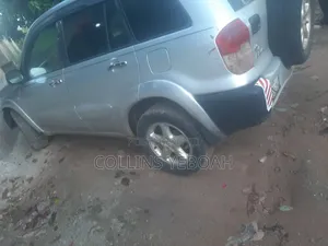 Toyota RAV4 Automatic 2003 Silver