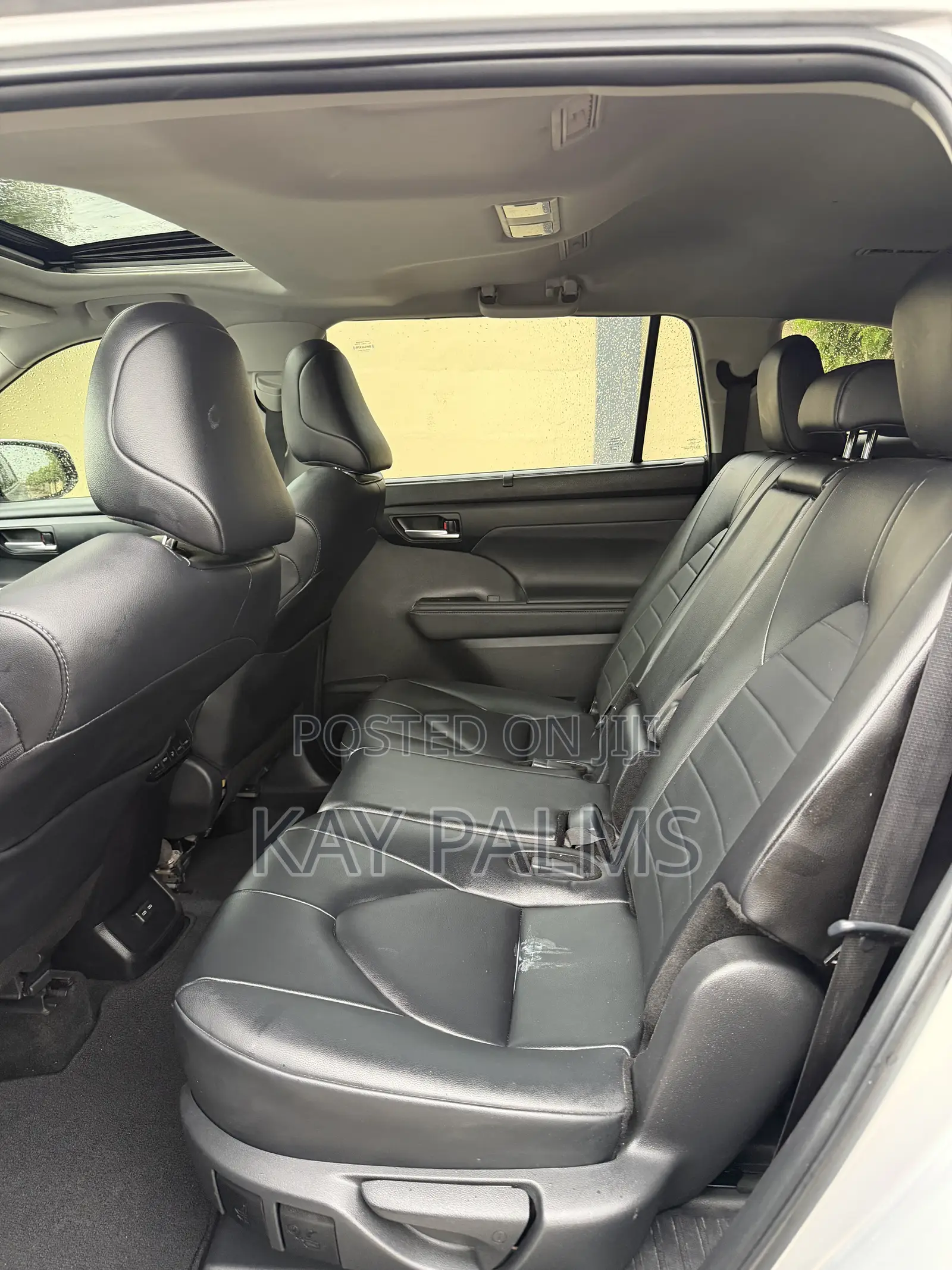 Toyota Highlander XLE AWD 2024 Silver