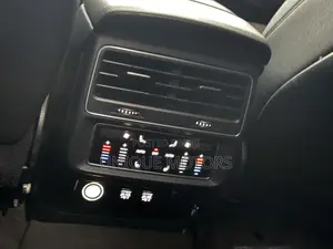 Audi Q8 3.0T Premium AWD quattro 2019 White