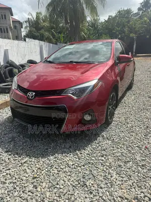 Toyota Corolla S 4dr Sedan (1.8L 4cyl CVT) 2015 Red