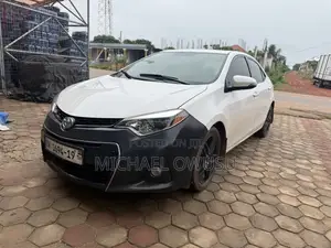 Toyota Corolla 2016 White