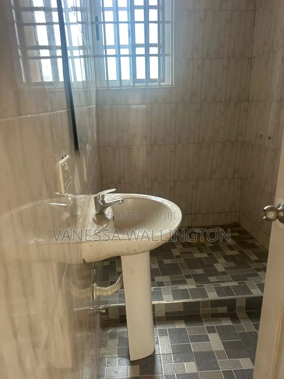 2bdrm Apartment in East Legon Hills, Ashaley Botwe for rent
