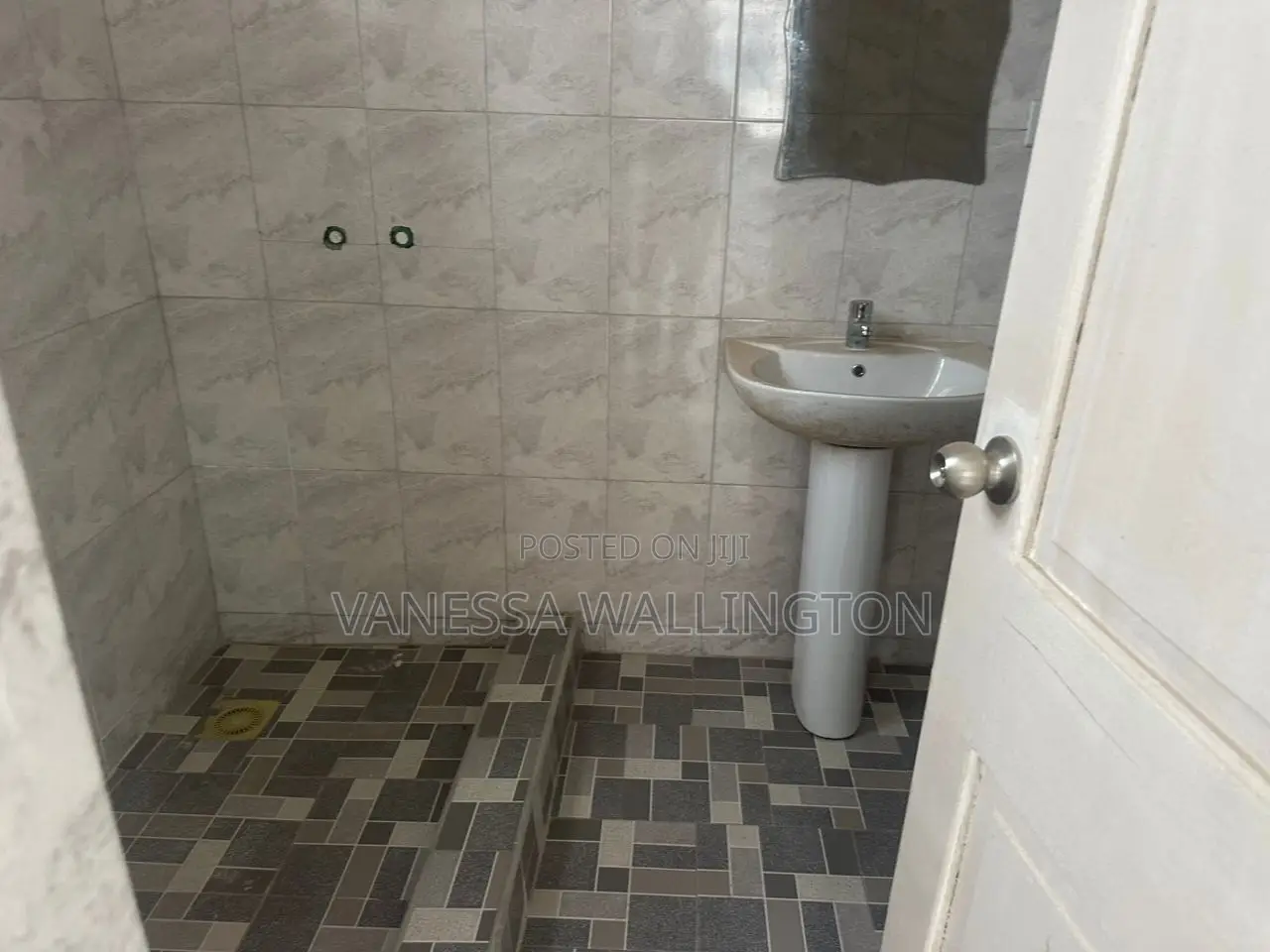 2bdrm Apartment in East Legon Hills, Ashaley Botwe for rent