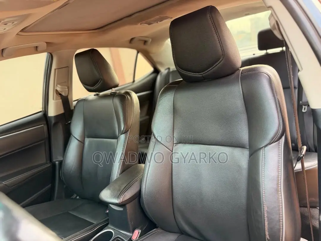 Toyota Corolla S Premium 4dr Sedan (1.8L 4cyl CVT) 2016 Gray