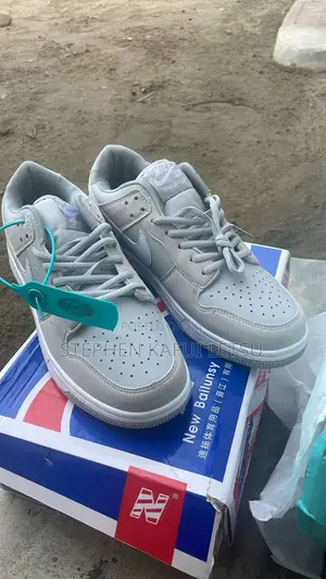 Nike Sb Size 43