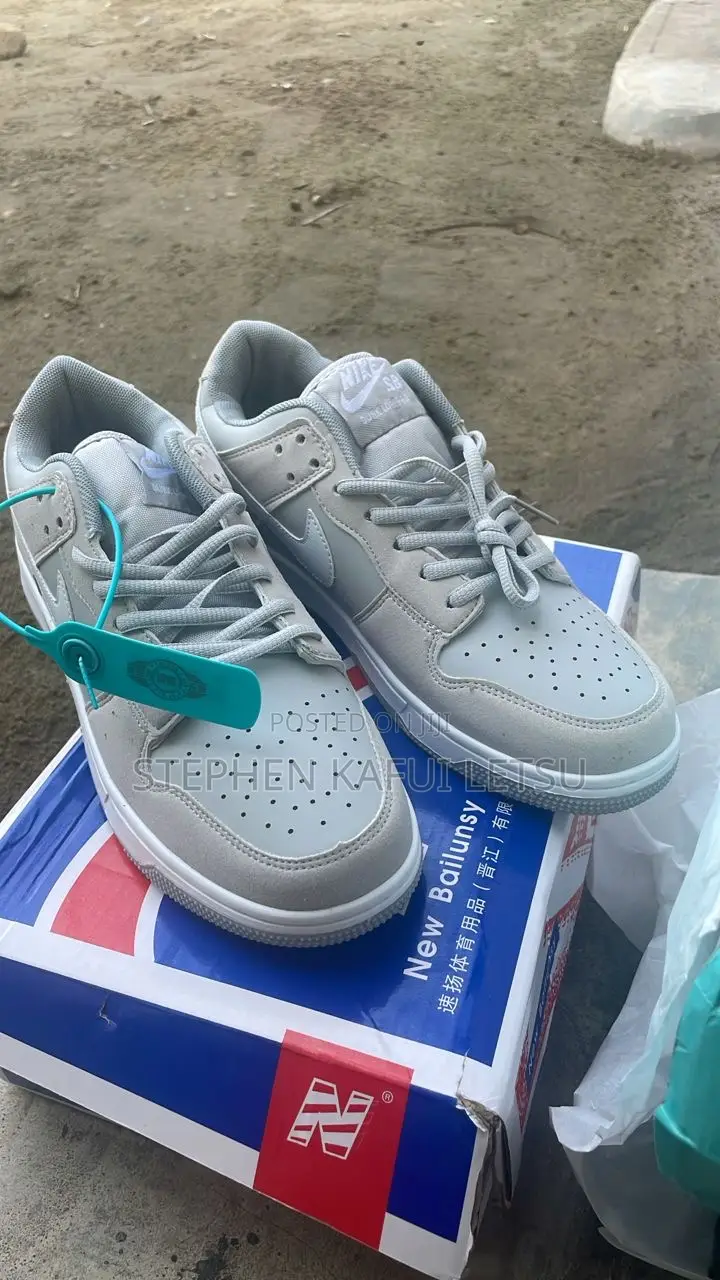 Nike Sb Size 43