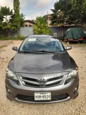 Toyota Corolla S Special Edition 4dr Sedan (1.8L 4cyl 4A) 2013 Gray