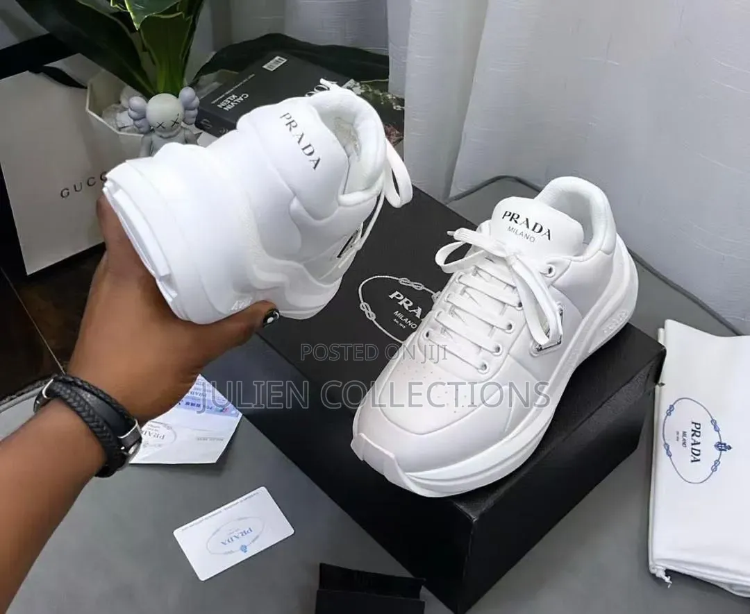 Prada Milano Og Blackwhite