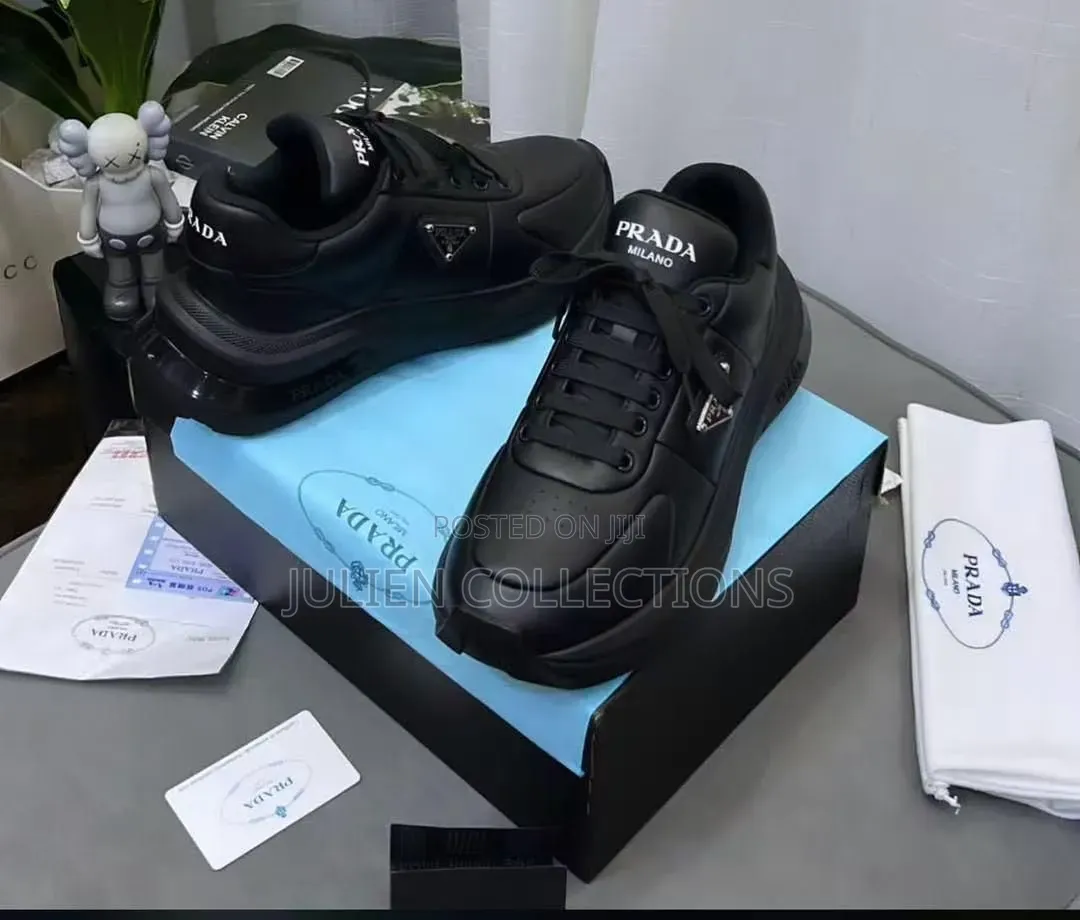 Prada Milano Og Blackwhite