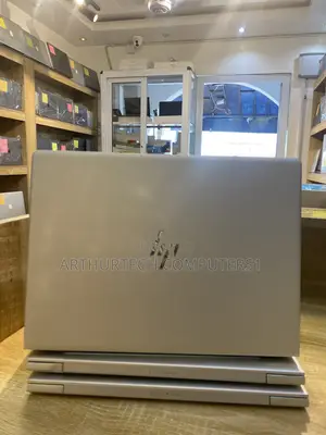 Laptop HP EliteBook 735 G6 8GB AMD Ryzen 7 SSD 256GB