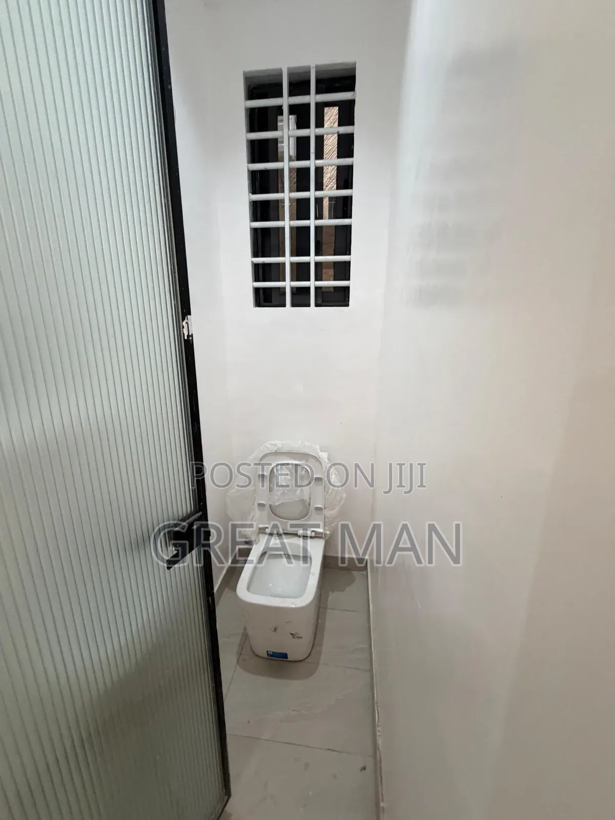 5bdrm House in Exhibition for sale