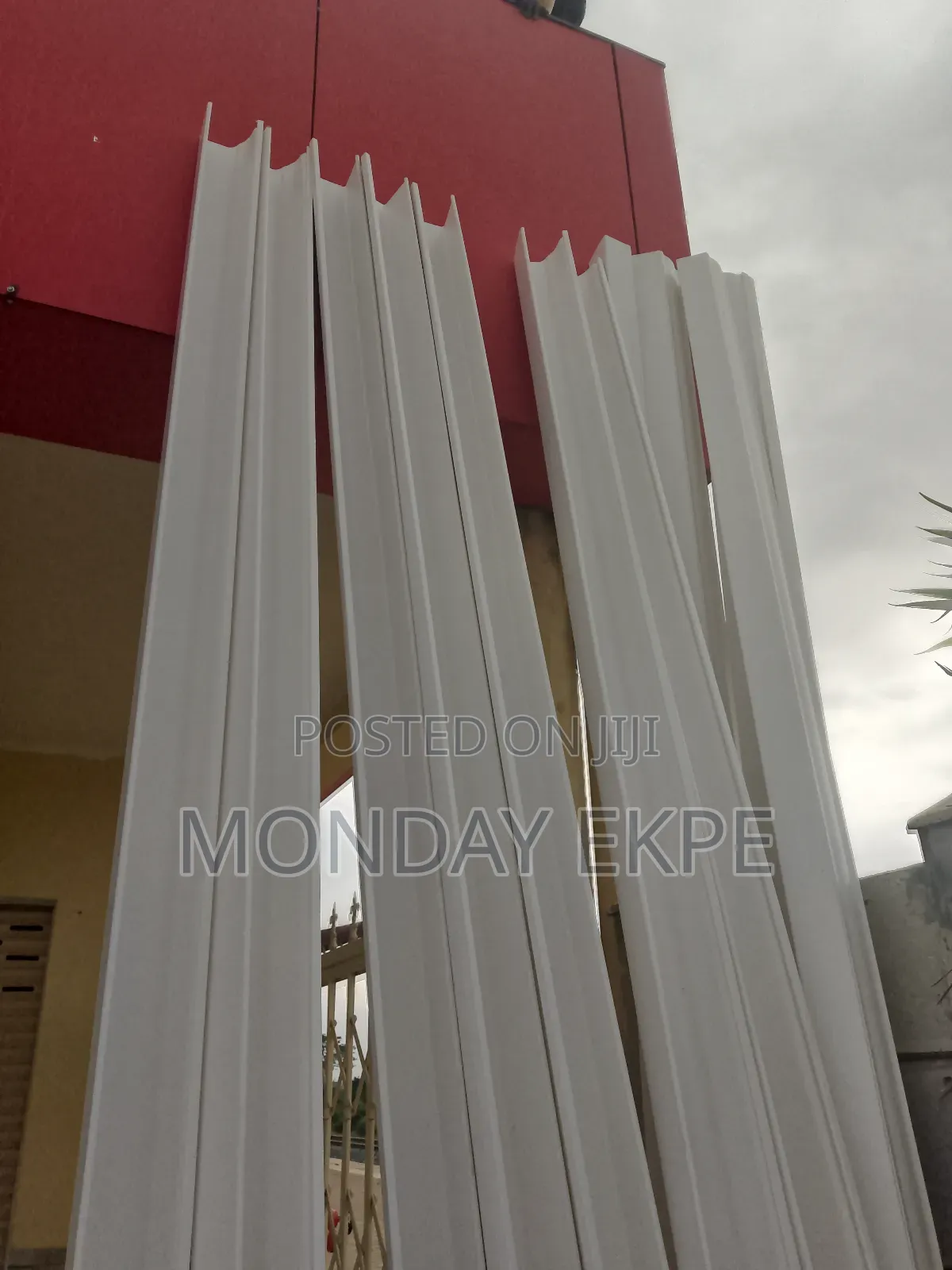 White Gutter and Installation With Affordable Price