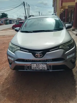 Toyota RAV4 Limited 4dr SUV (2.5L 4cyl 6A) 2018 Silver