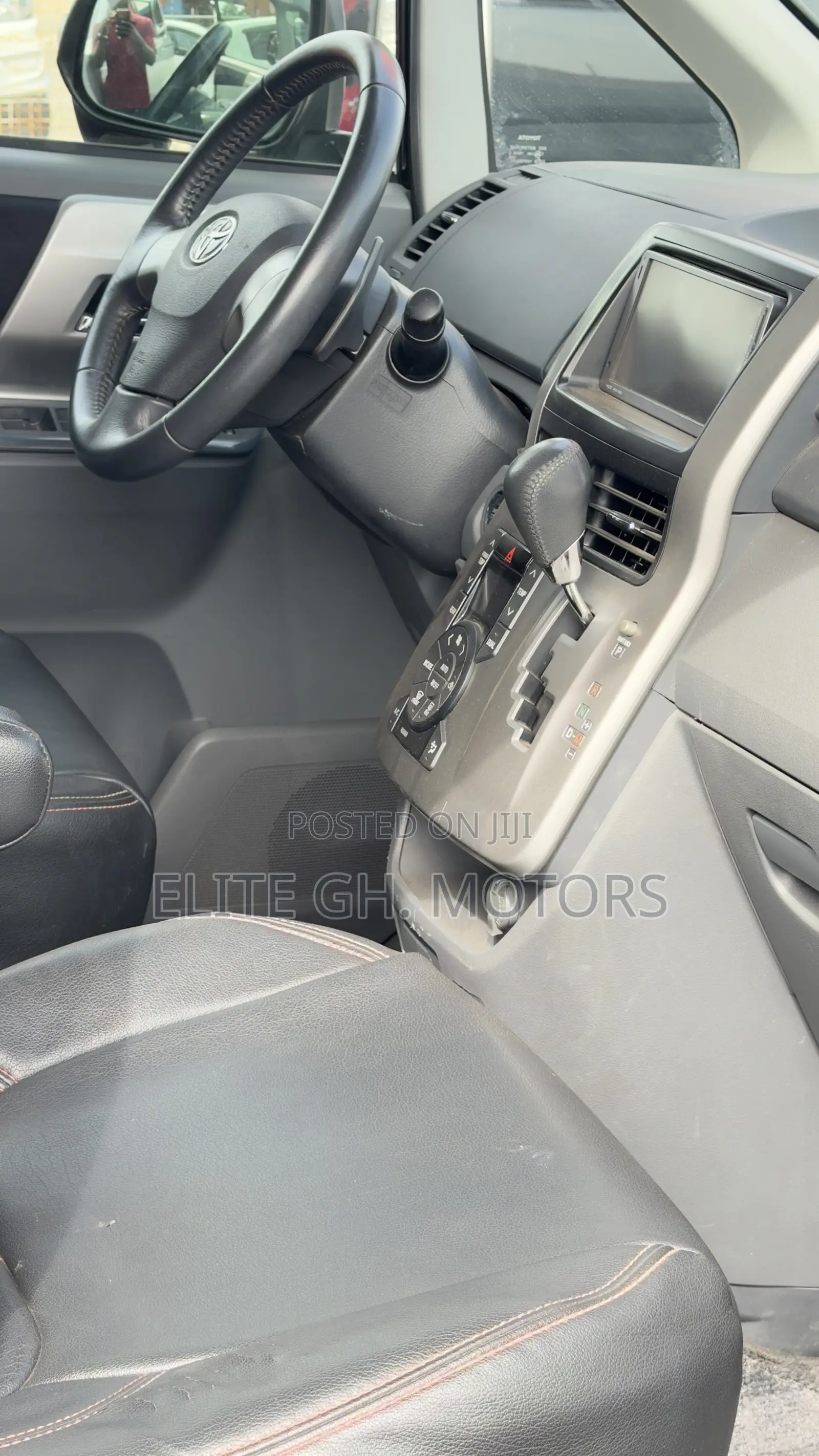 Toyota Voxy 2008 Black