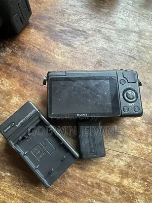 Sony A5100