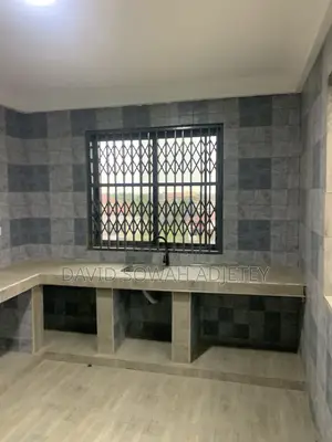 2bdrm Apartment in Agbleza, New Town for rent