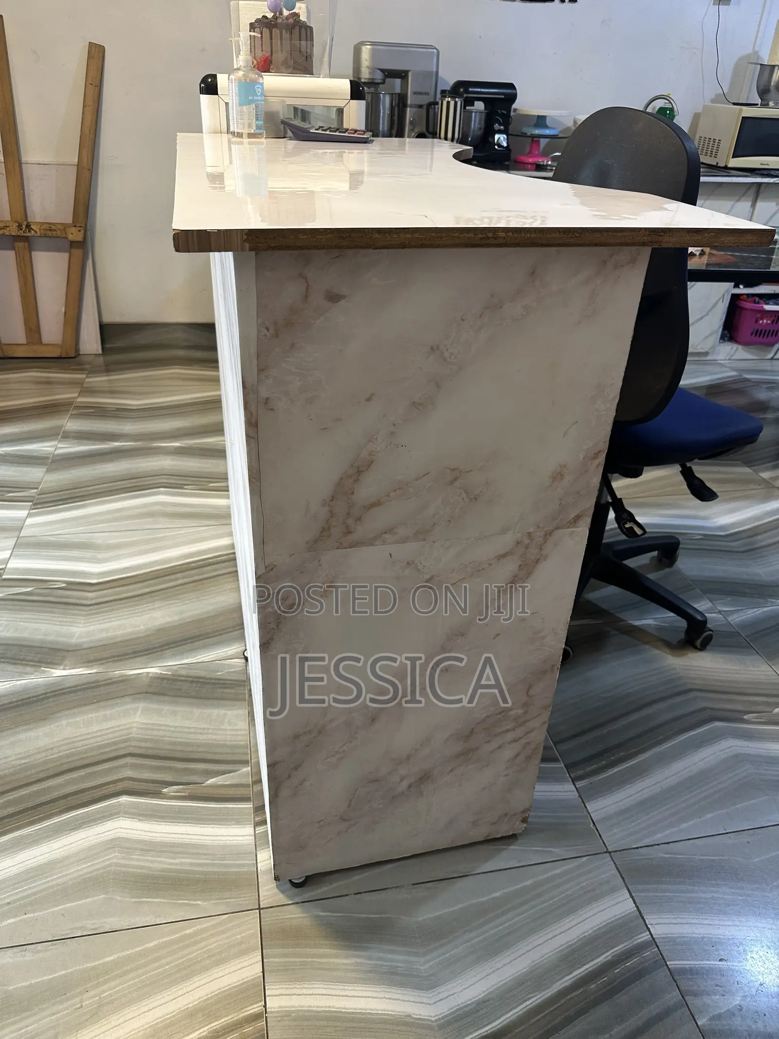 Cabinet and Shelve
