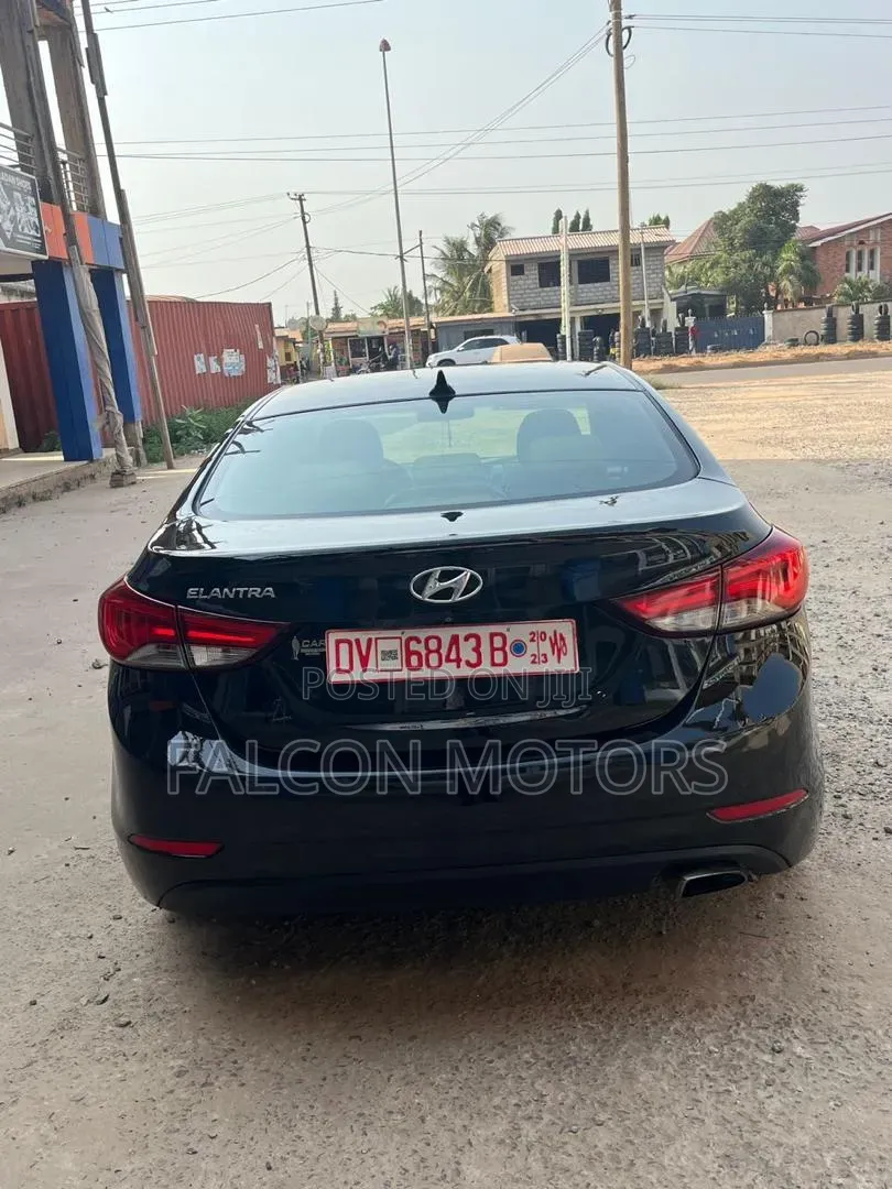 Hyundai Elantra Limited 4dr Sedan (1.8L 4cyl 6A) 2014 Black