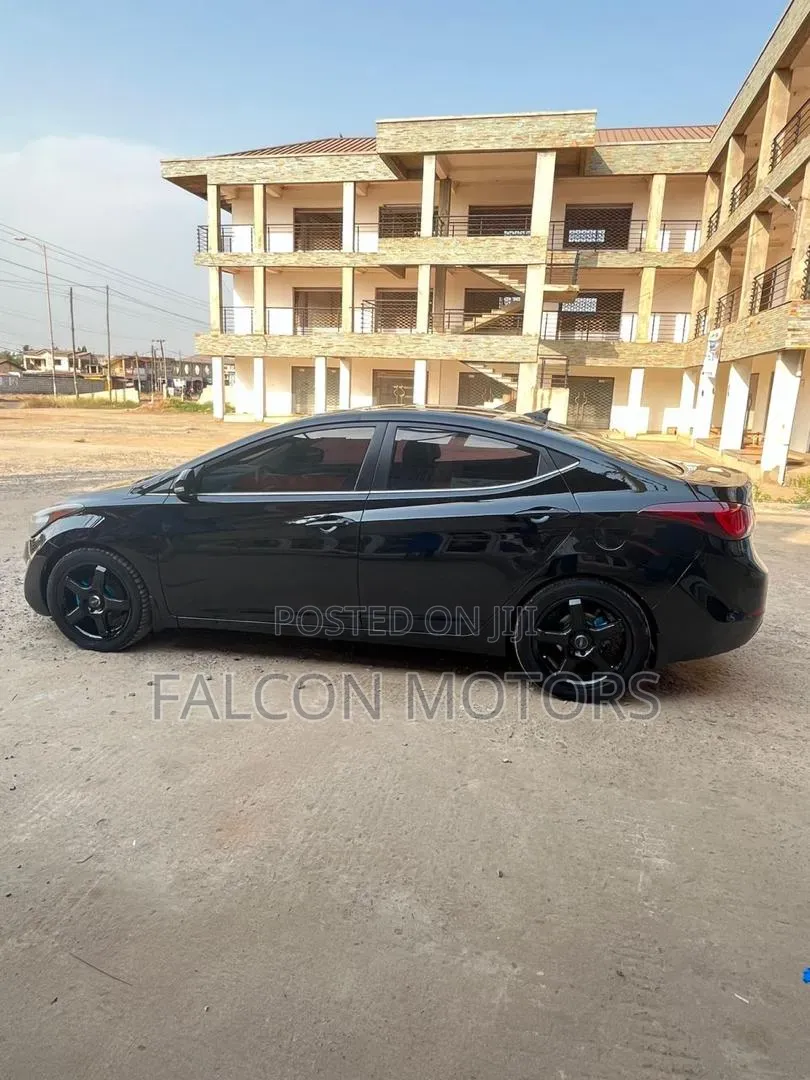 Hyundai Elantra Limited 4dr Sedan (1.8L 4cyl 6A) 2014 Black