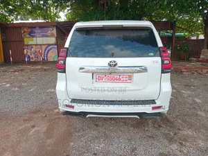 Toyota Land Cruiser Prado 2014 White