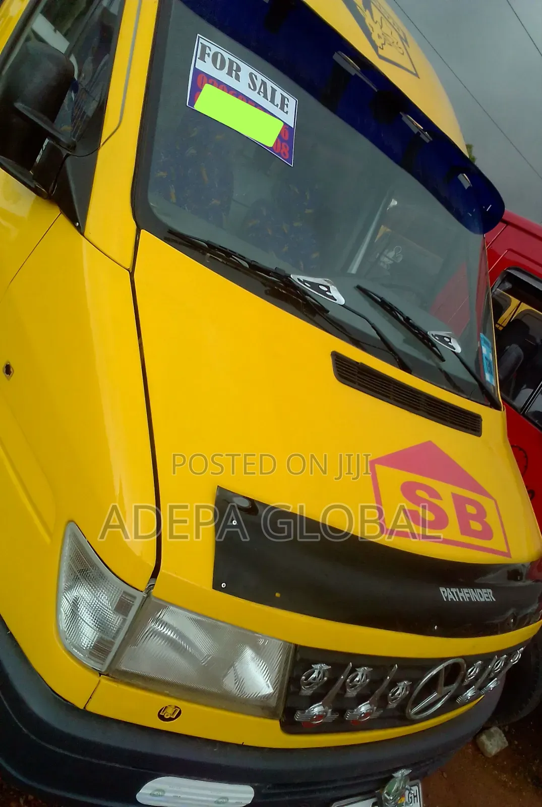 Mercedes-Benz Sprinter 2017 Yellow