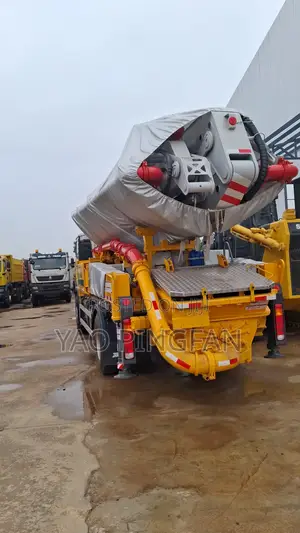 Concrete Pump Truck