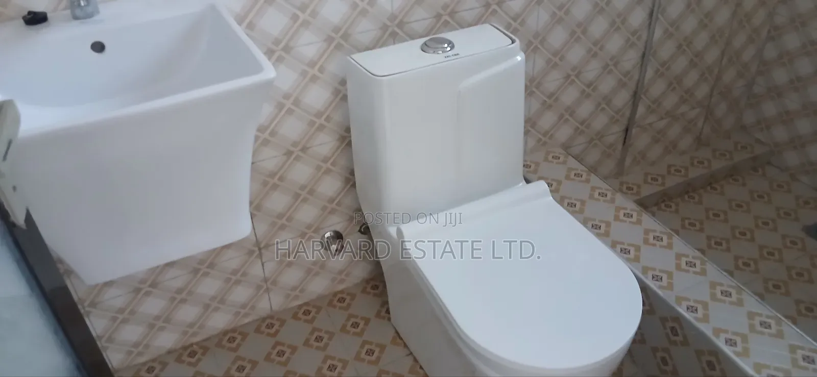 2bdrm Apartment in Tech Deduako, Kumasi Metropolitan for rent