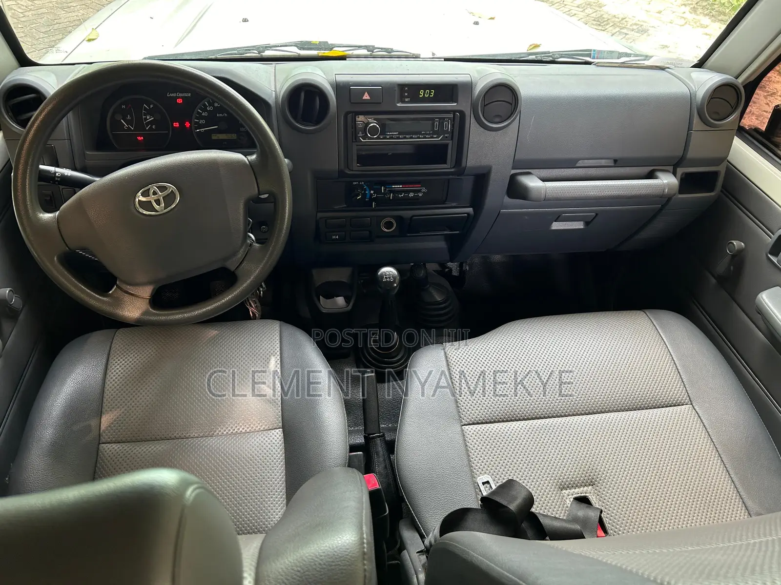 Toyota Land Cruiser 2013 Off white