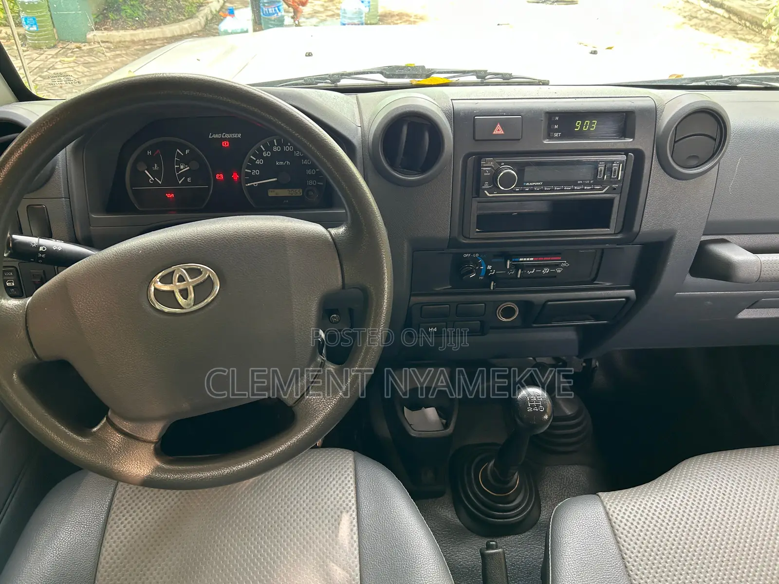 Toyota Land Cruiser 2013 Off white