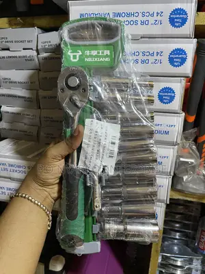 12pcs Green Handle Ratchet Bar Set