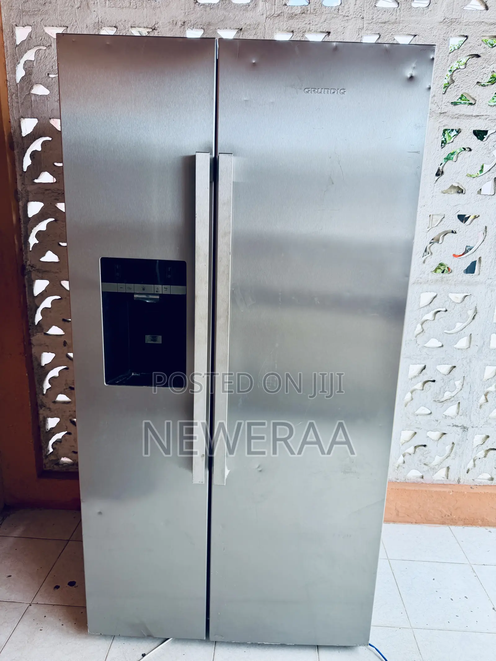 520 Side by Side Fridge