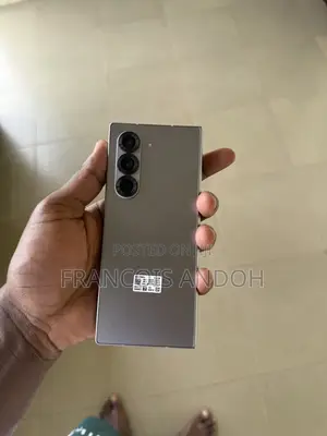New Samsung Galaxy Z Fold6 512 GB Gray