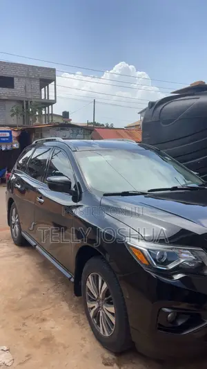 Nissan Pathfinder Platinum 4dr 4x4 (3.5L 6cyl) 2017 Black