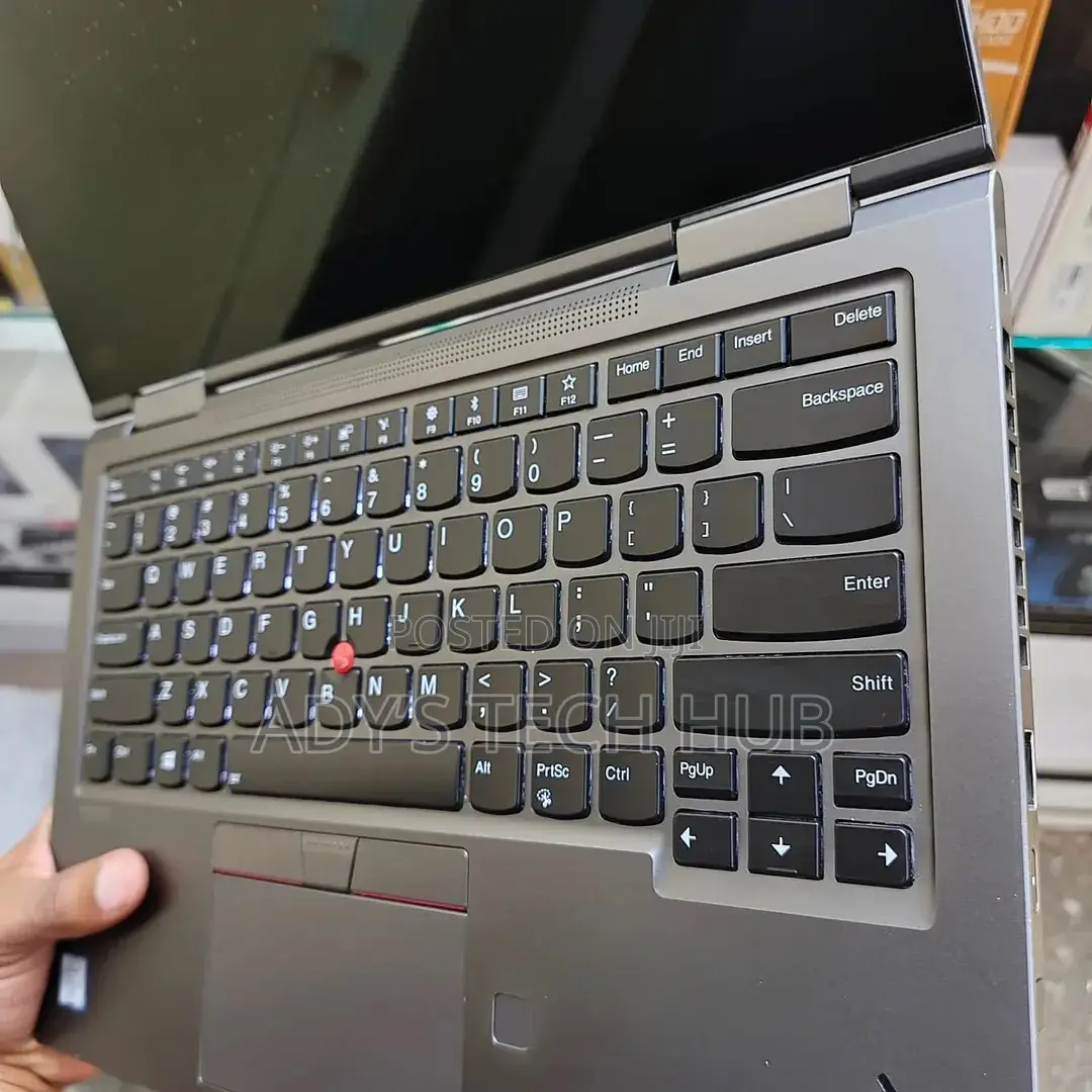 Laptop Lenovo ThinkPad X1 Yoga 16GB Intel Core i5 SSD 256GB