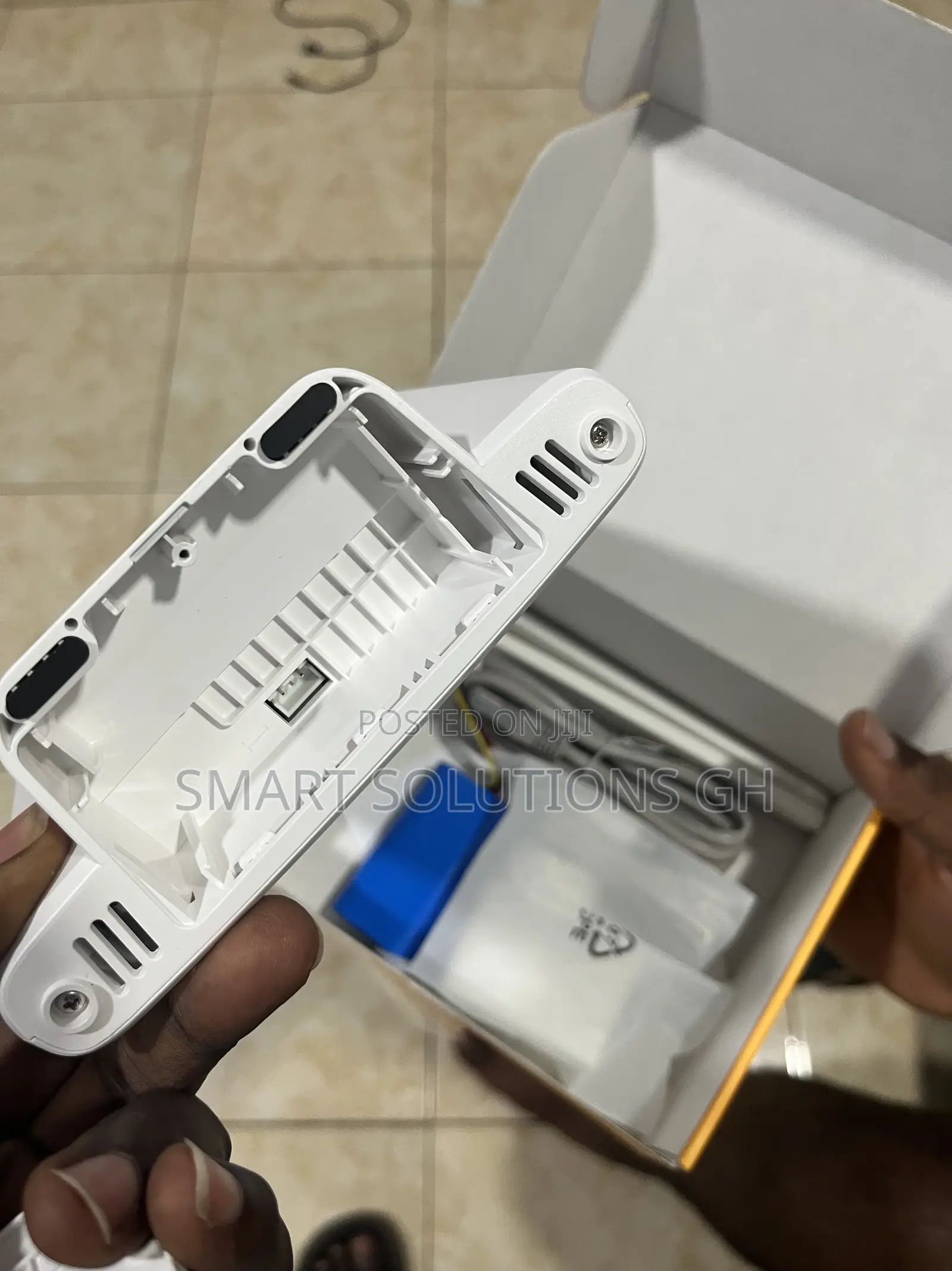 Olax Ax9 Pro High Speed Router- Universal for All Sims/Networks