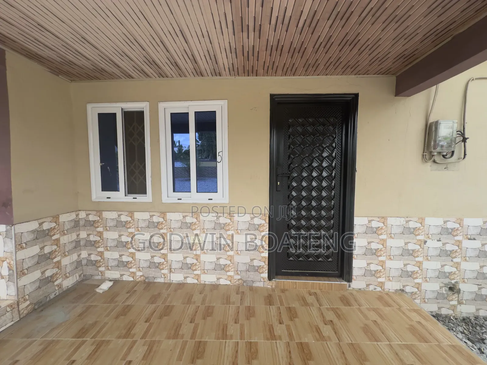 1bdrm Apartment in Human Rights Road, Awutu Senya East Municipal