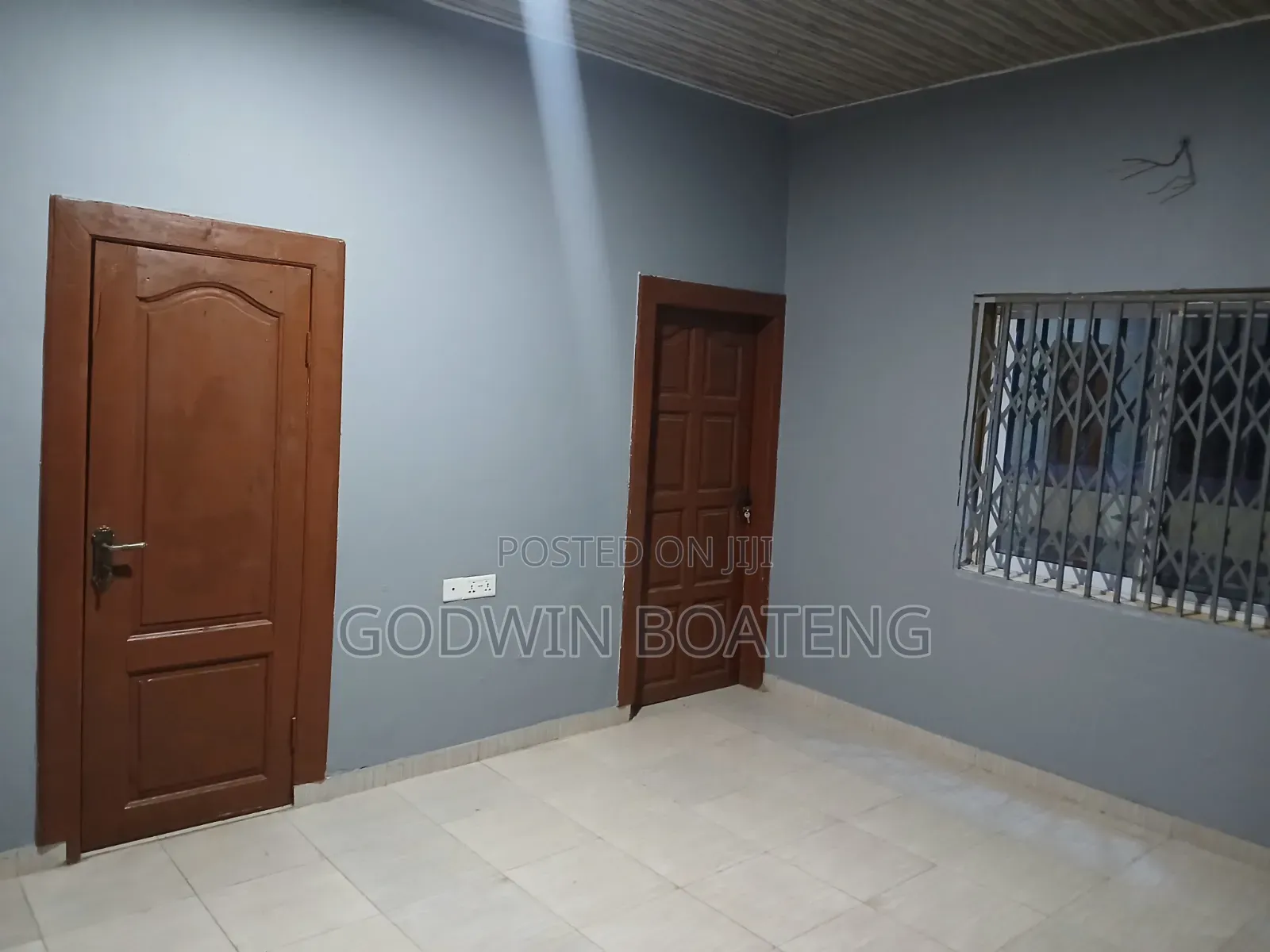 1bdrm Apartment in Human Rights Road, Awutu Senya East Municipal
