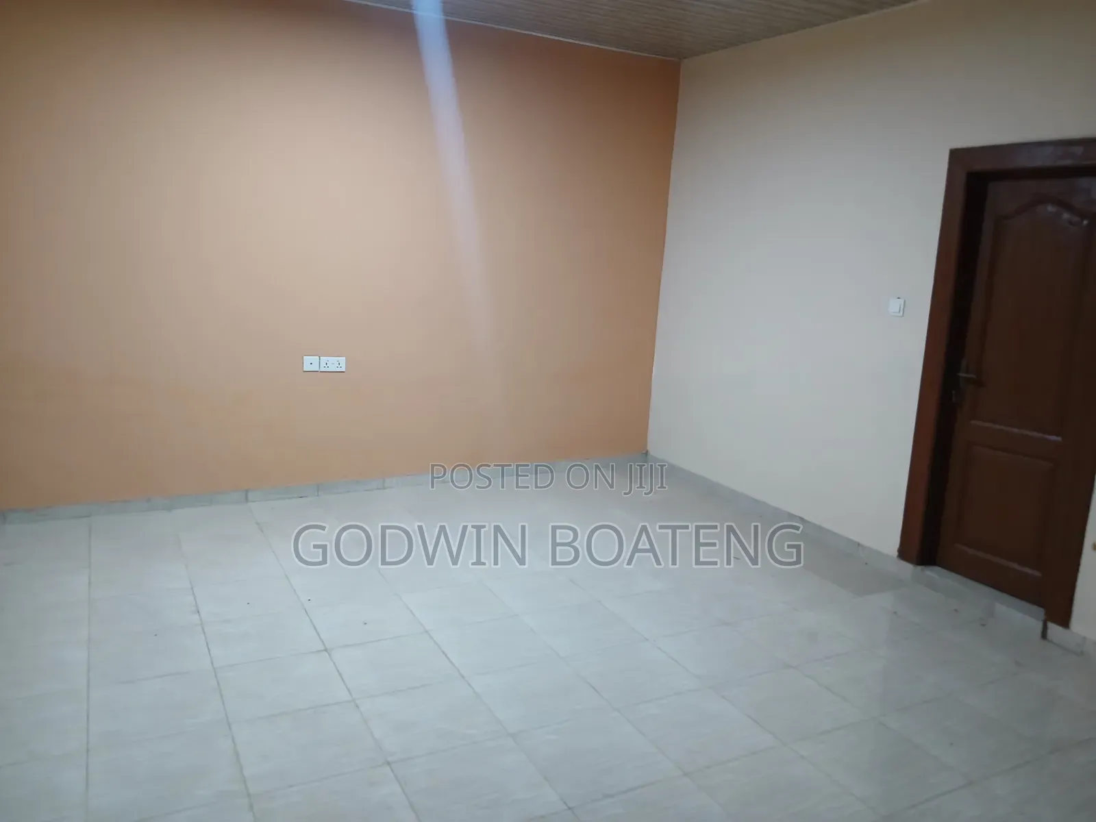 1bdrm Apartment in Human Rights Road, Awutu Senya East Municipal